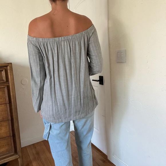Cloth & Stone Gray Wool Striped Off-the-Shoulder Top - Picture 4 of 6